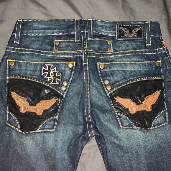 Robins Jeans - Picture 6 of 6